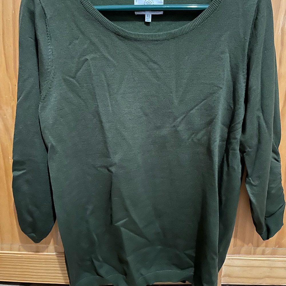 Absolutely- Markle Ruched 3 quarter sleeve Pullover Sweater from Stitch Fix